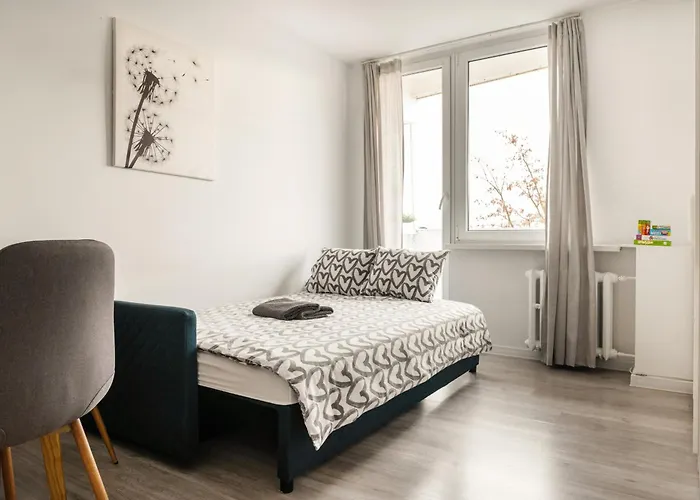 Initium - - Obroncow Wybrzeza 6d Appartement